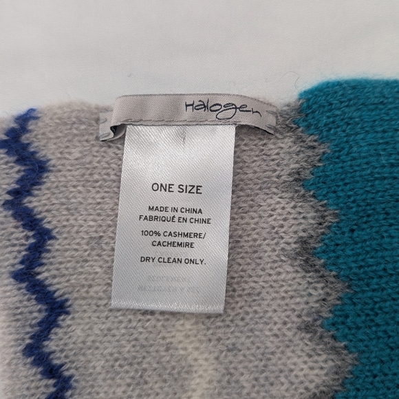NWT Halogen 100% Cashmere Chevron Patterned Oblong Scarf - Picture 10 of 10